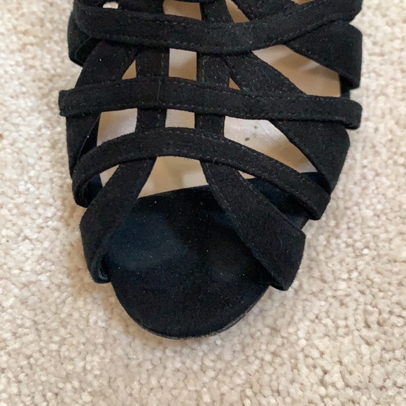 Manolo Blahnik black suede multi strap sandals high heels VGUC 4” size 37 US 7 - Picture 3 of 14